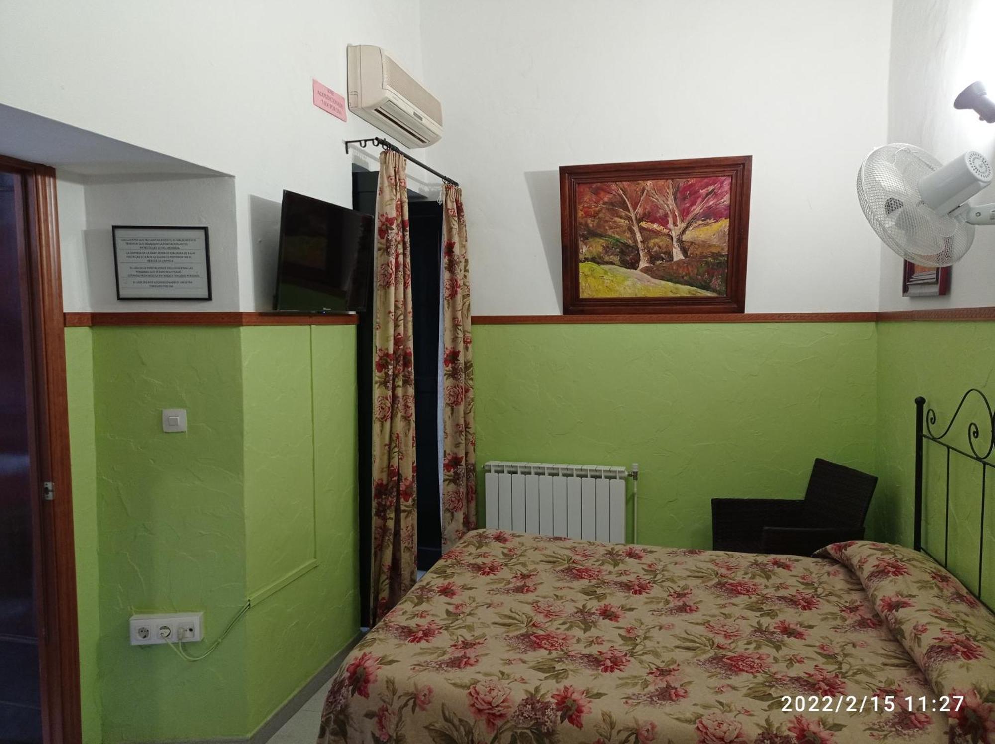 Hostal Manolo El Puerto de Santa Maria Quarto foto