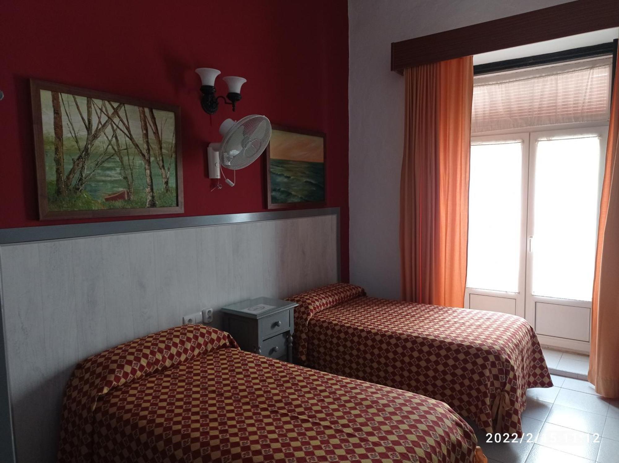 Hostal Manolo El Puerto de Santa Maria Quarto foto