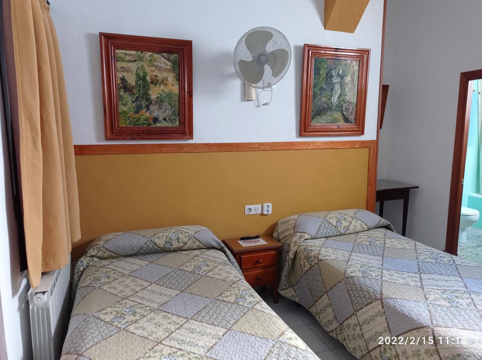Hostal Manolo El Puerto de Santa Maria Quarto foto