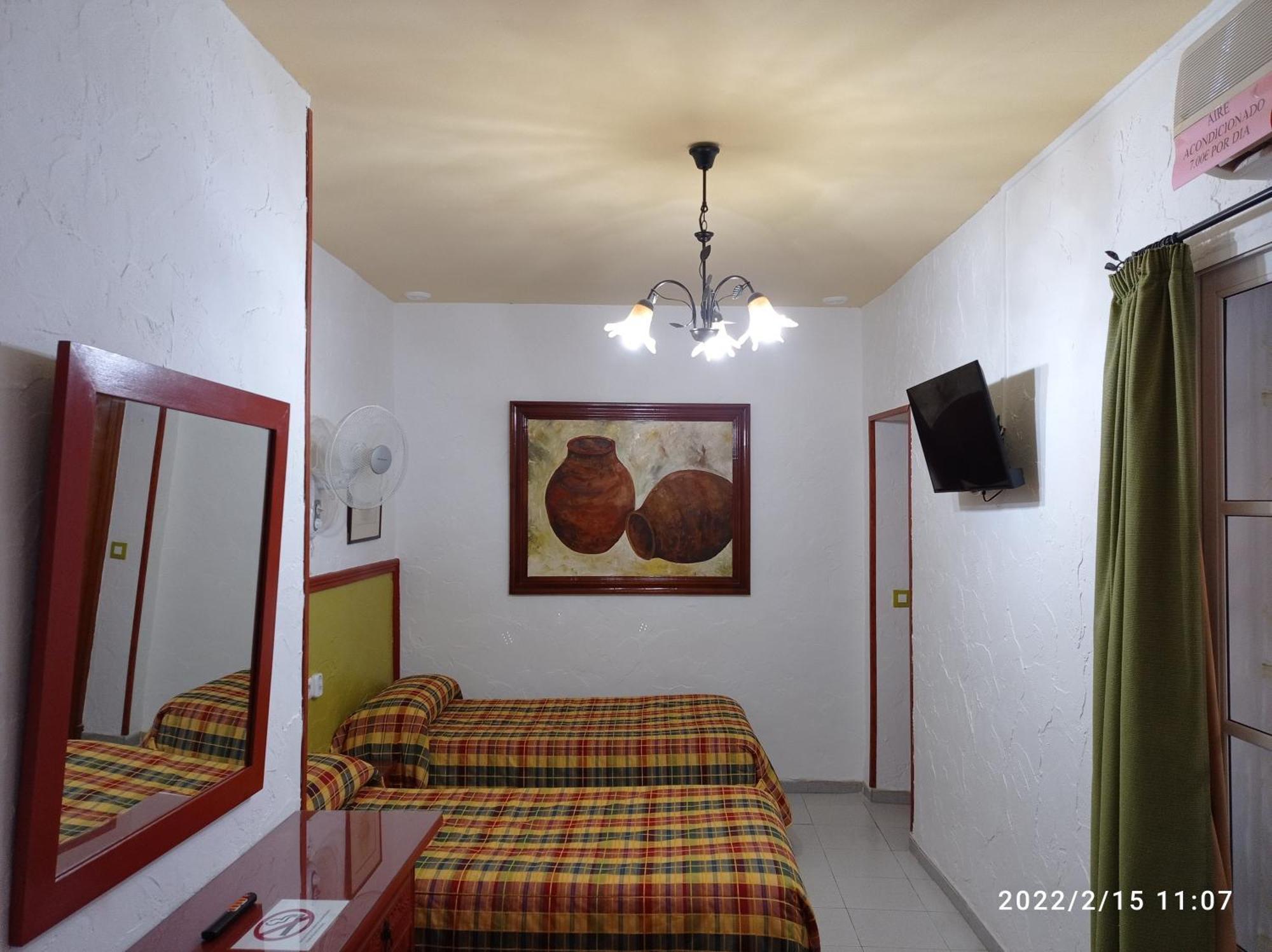 Hostal Manolo El Puerto de Santa Maria Quarto foto