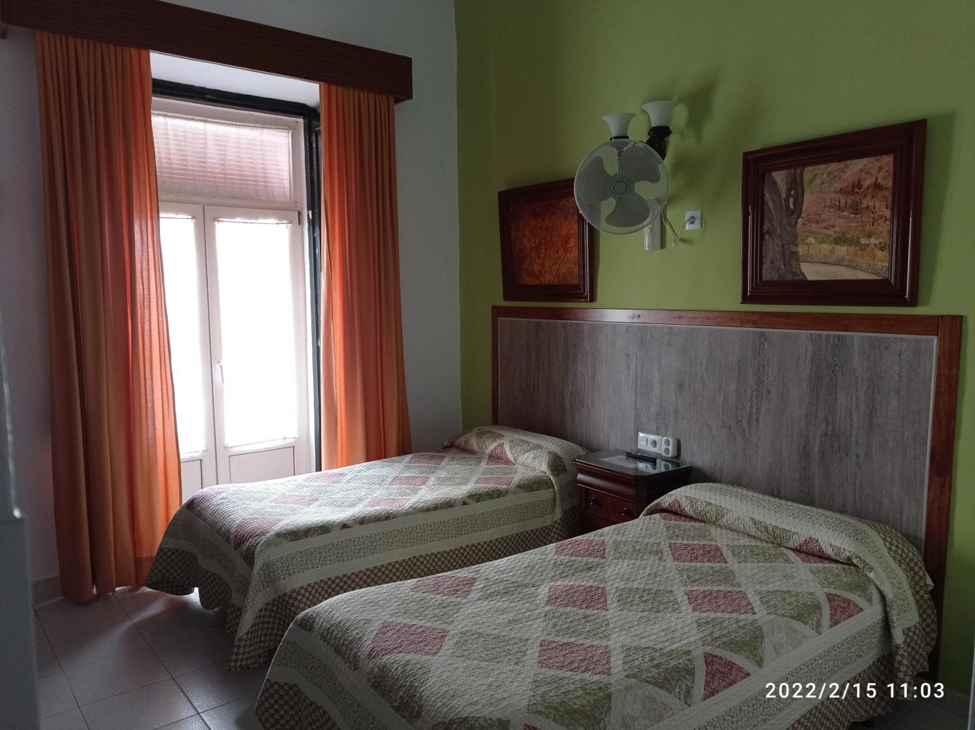 Hostal Manolo El Puerto de Santa Maria Quarto foto